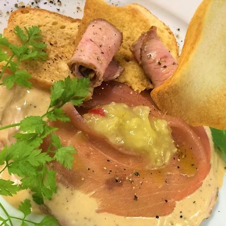 Parkhotel Krone エメンディンゲン エクステリア 写真