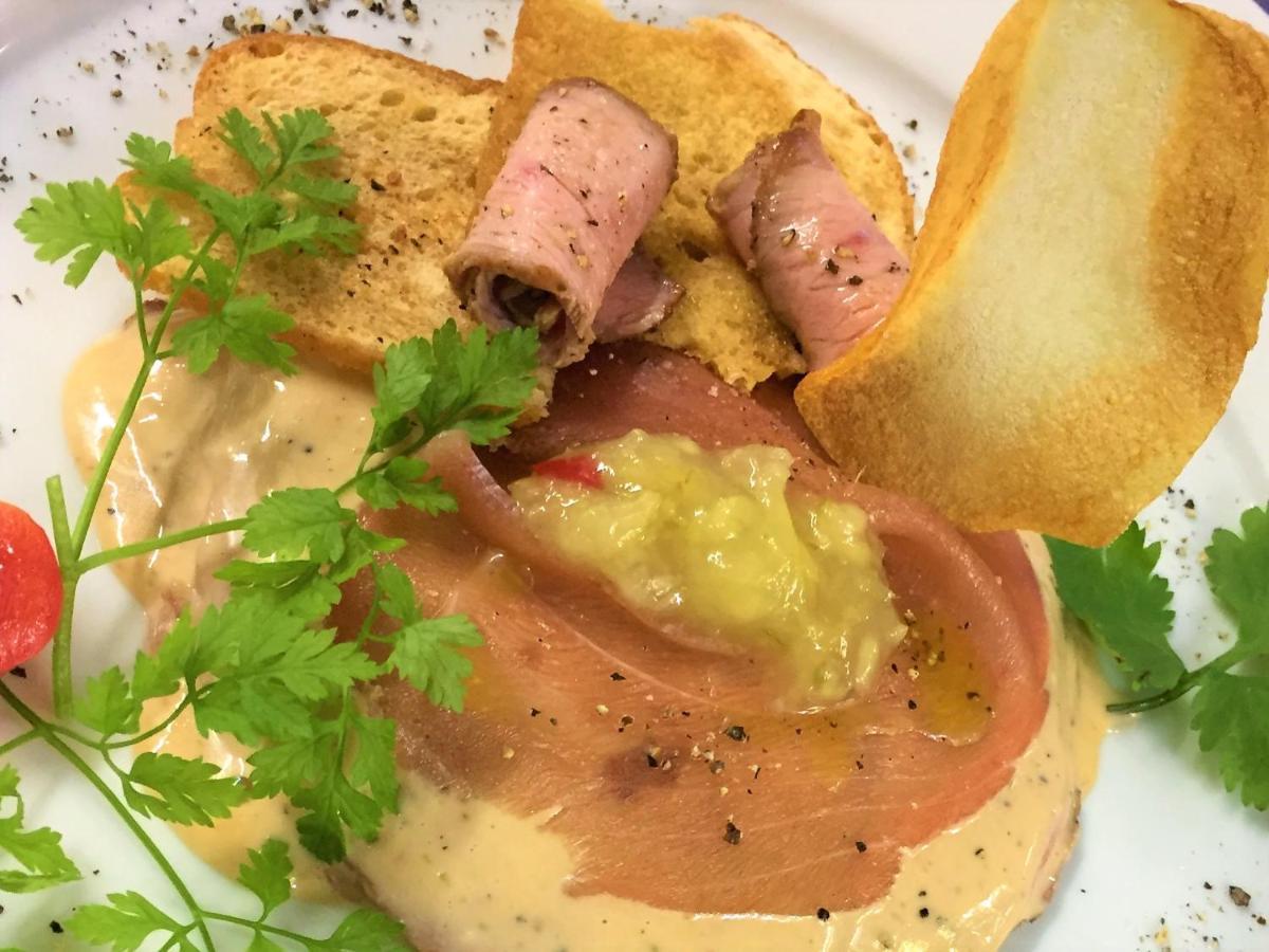 Parkhotel Krone エメンディンゲン エクステリア 写真